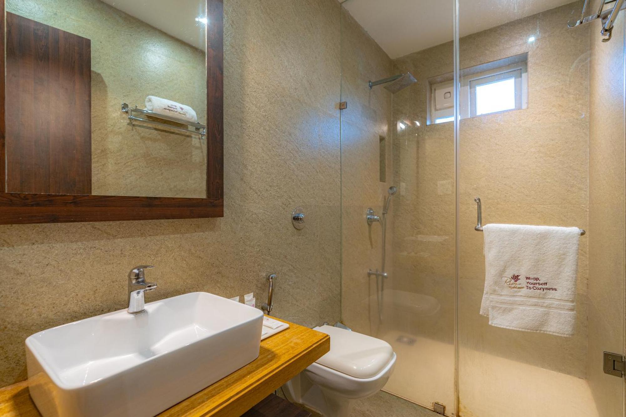 Riva Gold Coast Candolim
